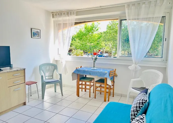 Beau Studio Au Centre Port Du Cap D\'Agde